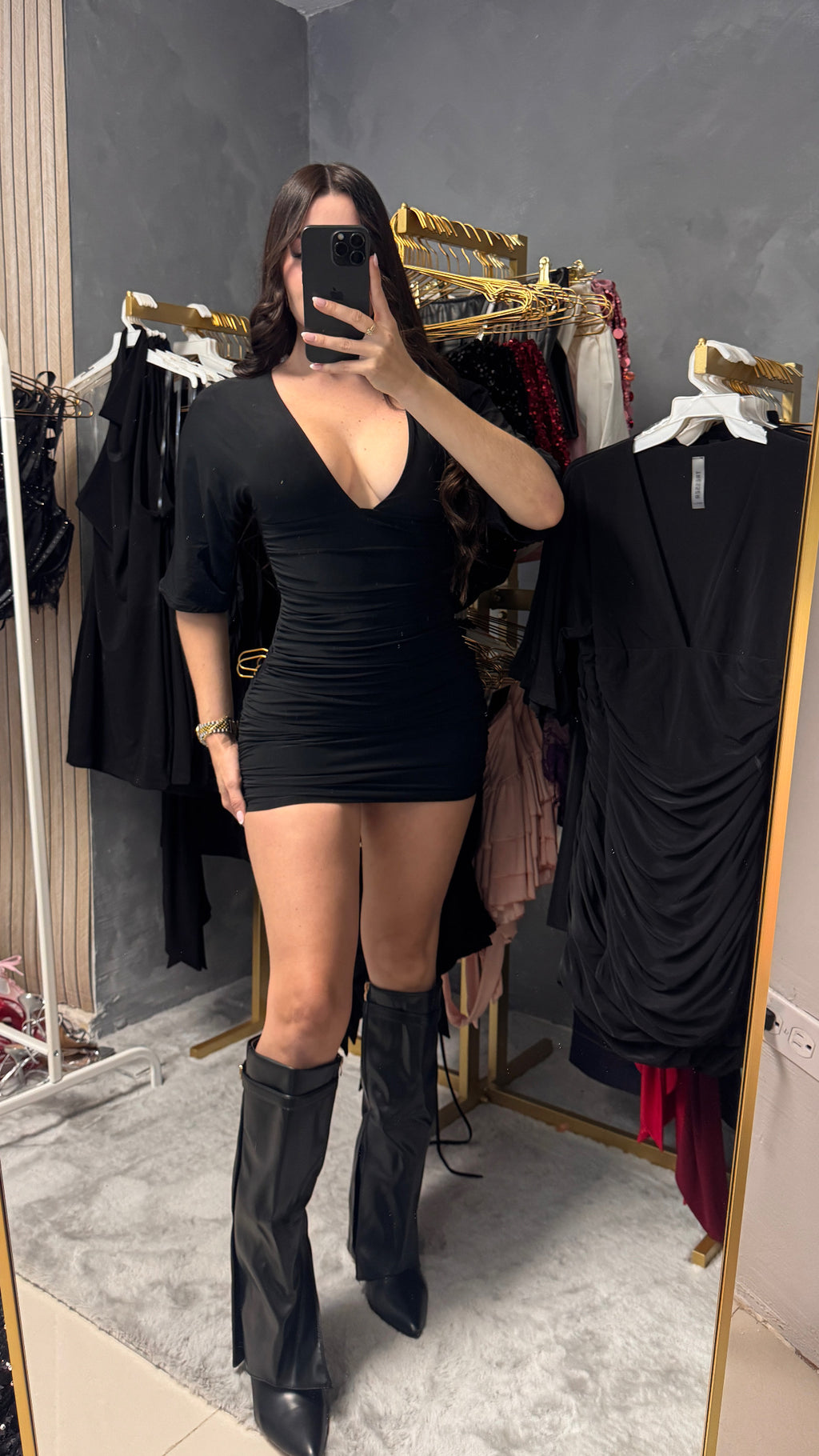 IA black dress
